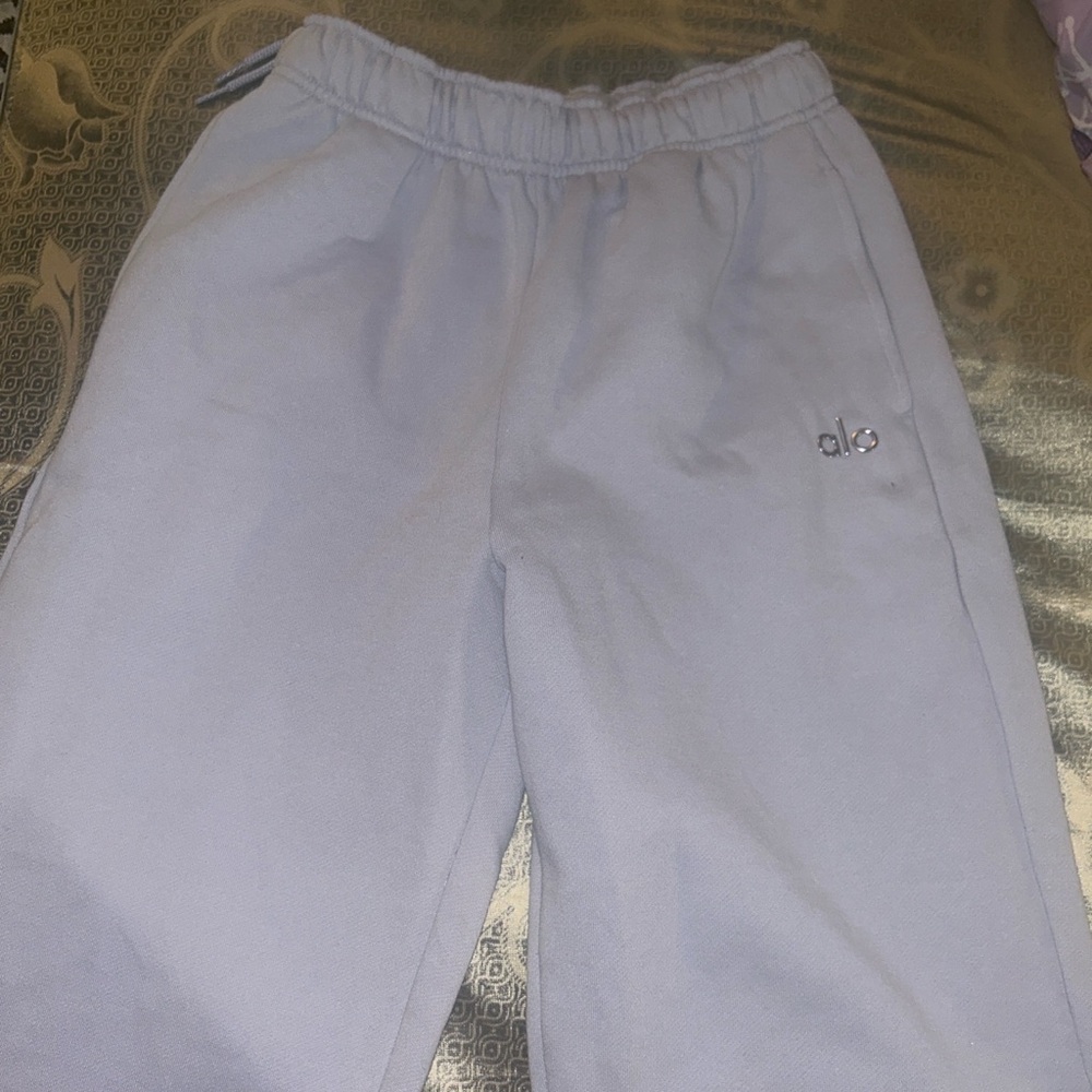 ALO Yoga Winter Frost Straight Leg Sweatpants